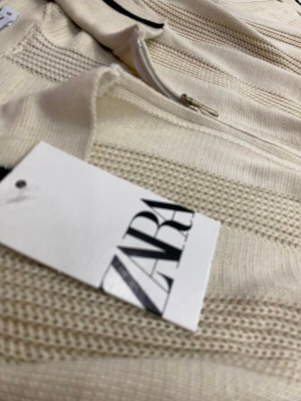 Polo de Tricô Premium com Zíper